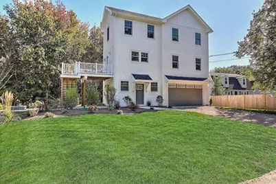 137 Rosebriar Avenue, South Kingstown, RI 02879 - Photo 1