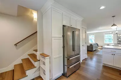 137 Rosebriar Avenue, South Kingstown, RI 02879 - Photo 18