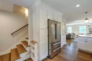 137 Rosebriar Ave, South Kingstown, RI 02879 - Photo 18