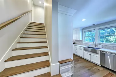 137 Rosebriar Avenue, South Kingstown, RI 02879 - Photo 20