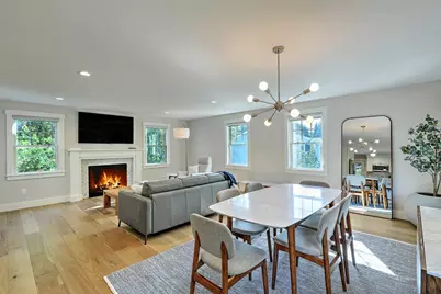 137 Rosebriar Avenue, South Kingstown, RI 02879 - Photo 12