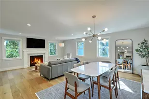 137 Rosebriar Ave, South Kingstown, RI 02879 - Photo 12