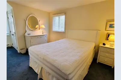 152 Tuckerman Avenue #14, Middletown, RI 02842 - Photo 8