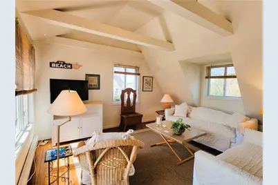 152 Tuckerman Avenue #14, Middletown, RI 02842 - Photo 4