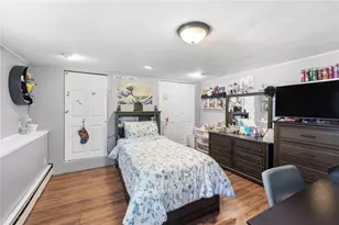 34 Commack Rd, East Providence, RI 02914 - Photo 18