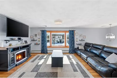 34 Commack Road, East Providence, RI 02914 - Photo 2