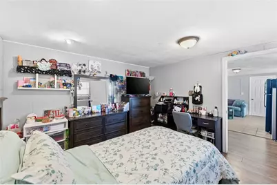 34 Commack Road, East Providence, RI 02914 - Photo 20