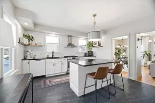 61 School St, Lincoln, RI 02802 - Photo 4