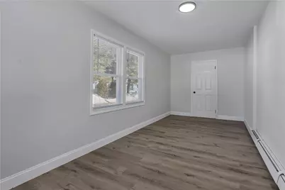 403 Commonwealth Avenue, Warwick, RI 02886 - Photo 10