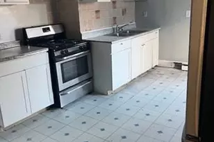 50 Doyle Ave, Providence, RI 02906 - Photo 2