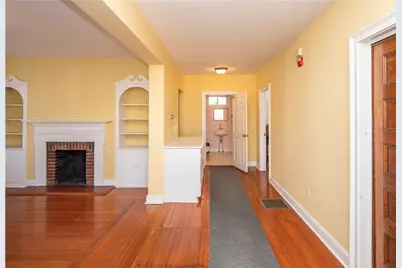 409 Broadway, Newport, RI 02840 - Photo 4