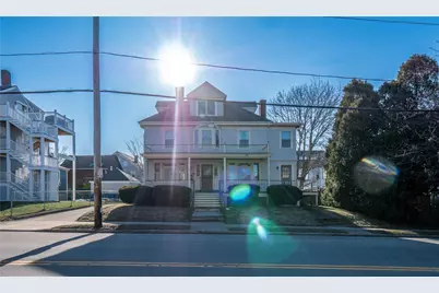 409 Broadway, Newport, RI 02840 - Photo 2