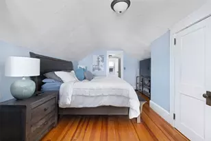 62 Peckham Ave, North Providence, RI 02908 - Photo 14