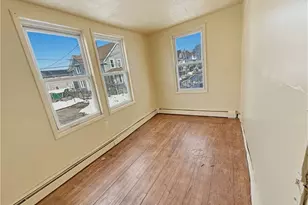 140 Cleveland St, Providence, RI 02909 - Photo 2