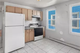 140 Cleveland St, Providence, RI 02909 - Photo 18