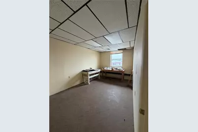 299 Allens Avenue #2, Providence, RI 02905 - Photo 4