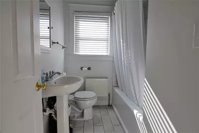 460 East Main Road, Middletown, RI 02842 - Photo 38