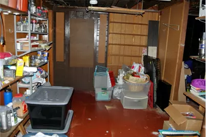 186 Fiat Avenue, Cranston, RI 02910 - Photo 18