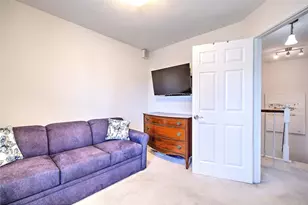 626 Smithfield Rd, North Providence, RI 02904 - Photo 20