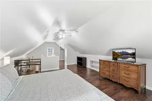 175 Pettaconsett Ave, Warwick, RI 02888 - Photo 22