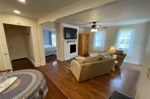 12 Callender Ave, Newport, RI 02840 - Photo 4