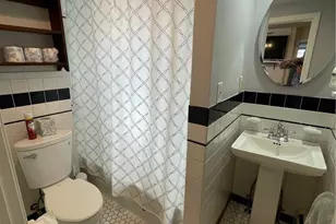 12 Callender Ave, Newport, RI 02840 - Photo 8