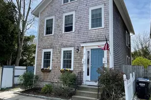 12 Callender Ave, Newport, RI 02840 - Photo 1