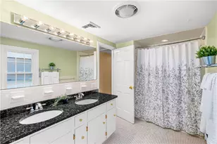 90 Bow St, East Greenwich, RI 02818 - Photo 20