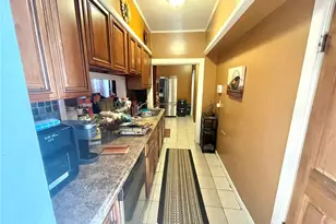 30 Cory Ave, Cranston, RI 02920 - Photo 12