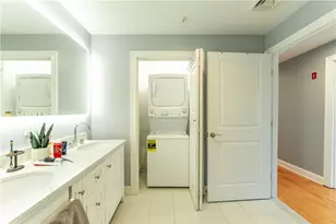 1001 Main St, East Greenwich, RI 02818 - Photo 22