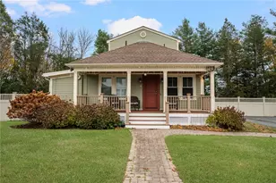 3 W Prospect St, Smithfield, RI 02828 - Photo 1