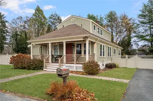 3 W Prospect St, Smithfield, RI 02828 - Photo 2