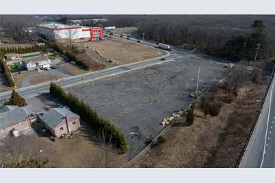 1835 Plainfield Pike Pike, Johnston, RI 02919 - Photo 18