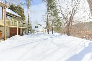 28 Gilfillan Rd, North Smithfield, RI 02896 - Photo 32