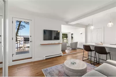 58 Washington Street #3, Newport, RI 02840 - Photo 2