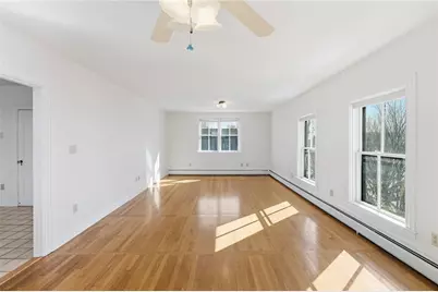 686 Hope Street #3, Bristol, RI 02809 - Photo 12