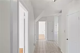 686 Hope St, Bristol, RI 02809 - Photo 20