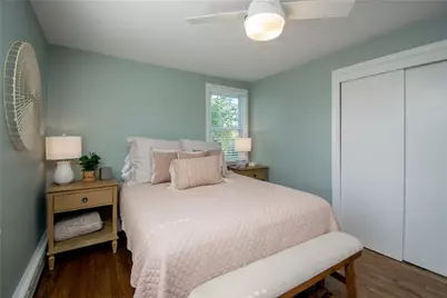 17 Rosedale Court, Middletown, RI 02842 - Photo 14