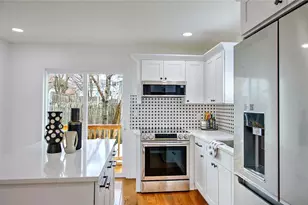 46 Hopewell Ave, Cranston, RI 02920 - Photo 22