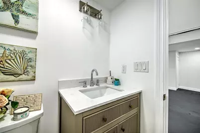 46 Hopewell Avenue, Cranston, RI 02920 - Photo 42