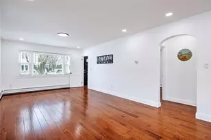 46 Hopewell Ave, Cranston, RI 02920 - Photo 12