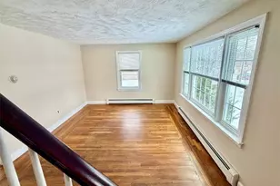 14 Amanda St, Cranston, RI 02920 - Photo 4