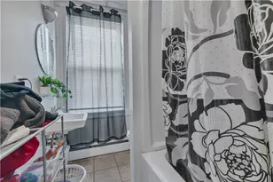 86 Tobey St, Providence, RI 02909 - Photo 18