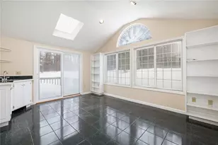 2 Eagle Run, Warwick, RI 02818 - Photo 4