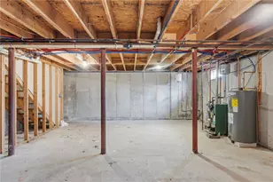 281 Swan St, Providence, RI 02905 - Photo 28
