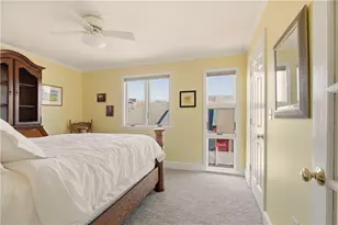 216 Goddard Row, Newport, RI 02840 - Photo 14