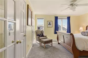 216 Goddard Row, Newport, RI 02840 - Photo 6