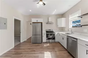 6 Stockwell St, Providence, RI 02909 - Photo 1
