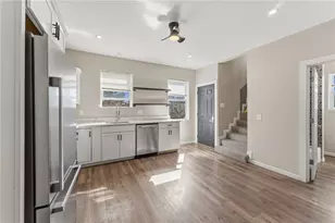 6 Stockwell St, Providence, RI 02909 - Photo 8