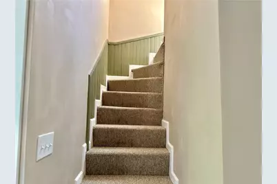 6 Stockwell Street, Providence, RI 02909 - Photo 14